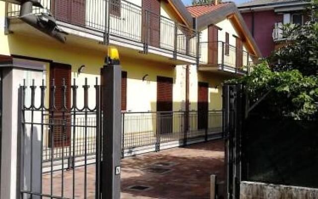 B&B MAGICA ASIA RHO - affittacamere, casa vacanza, residence, bed and breakfast a fiera Rho