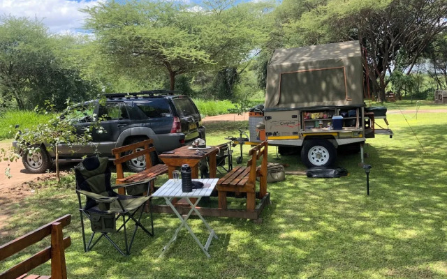 Lorato Lodge and Camping