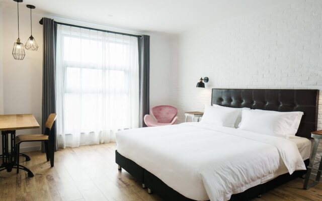 Cendre Hotel