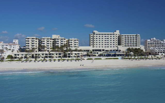 Occidental Tucancun All Inclusive
