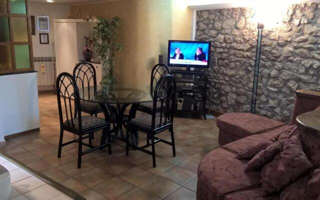 La Petie Maison di Apricus