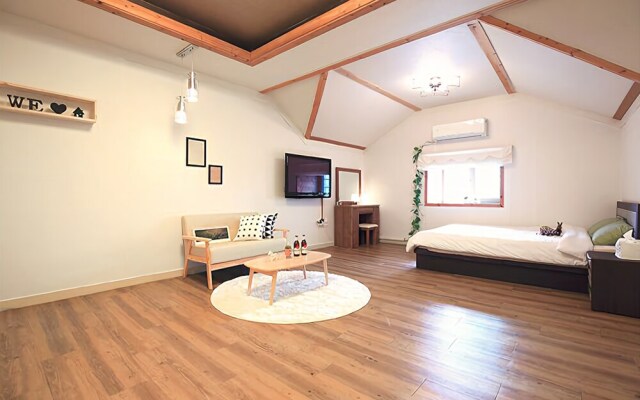 Gyeongju Travel by Moonlight Pension