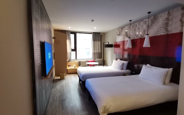 Ibis Xi'an Jianzhang Road Fengdong New Area Hotel