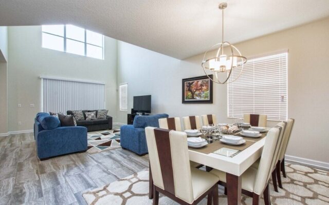 Storey Lake-5 Bedroom Pool Home-1663ST