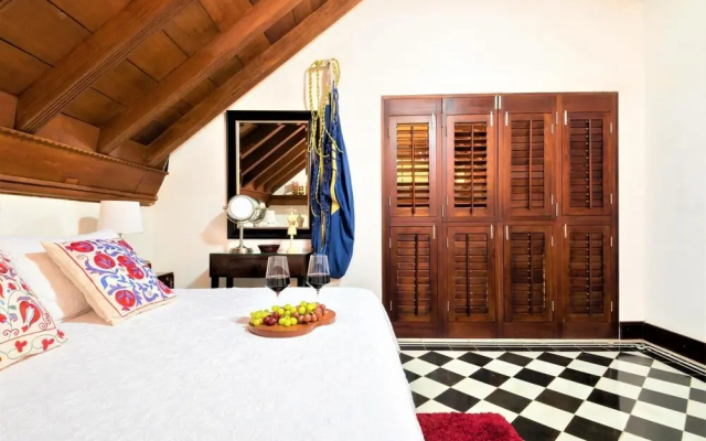Casa San Pedro -exclusive 3BR Colonial Apartment in Old City by - Apartment in Cartagena - Photo 4