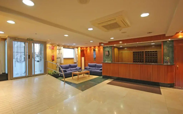 Residencia Universitaria Cum Laude