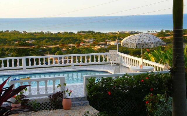 Emerald Villas