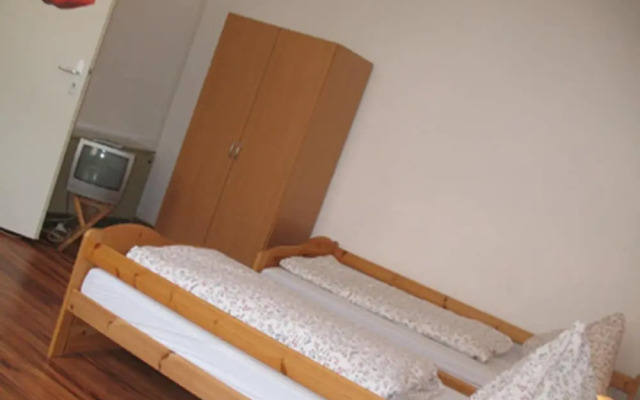 Haus am Cannstatter Wasen