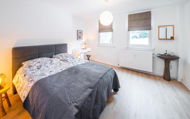 Spacious holiday home in Spa with parking