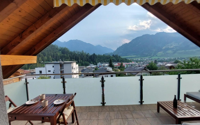 Apartment ZIRMWEBER-Haus