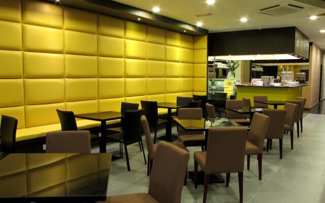 Eight Days Boutique Hotel @ Permas Jaya