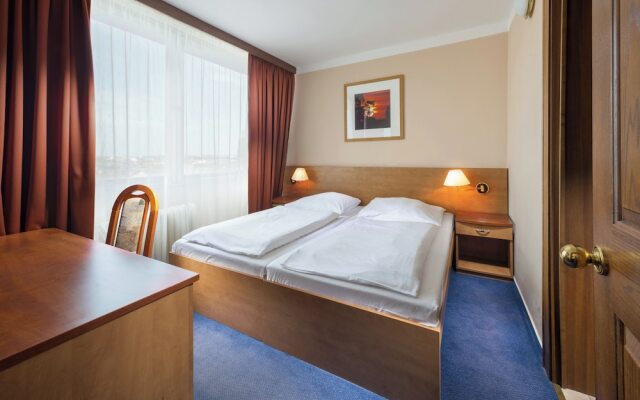 Hotel Cernigov