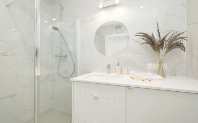 Sea&lake 209 With Parking by Renters