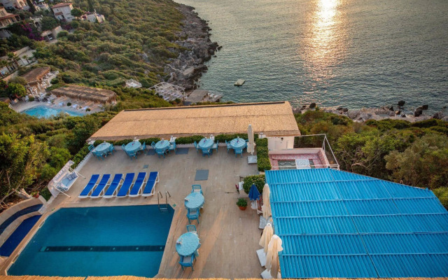 Arpia Hotel
