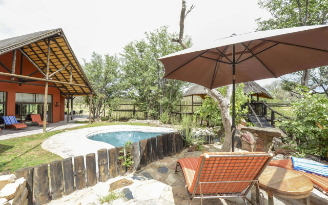 Hobatere Lodge