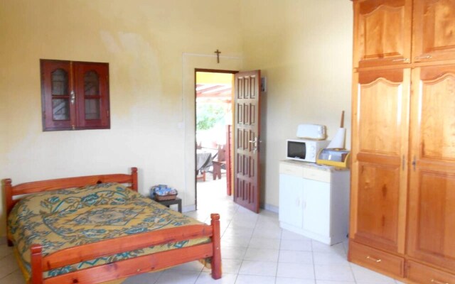 Apartment with 2 Bedrooms in Anse-Bertrand, with Furnished Garden And Wifi - 500 M From the Beach