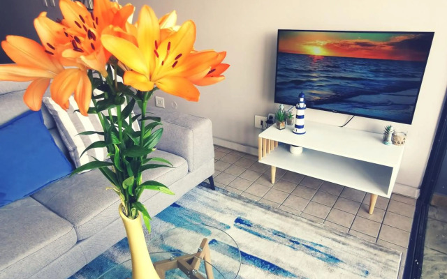 Ocean Whisper, 180 degree Ocean View, 605 Quayside