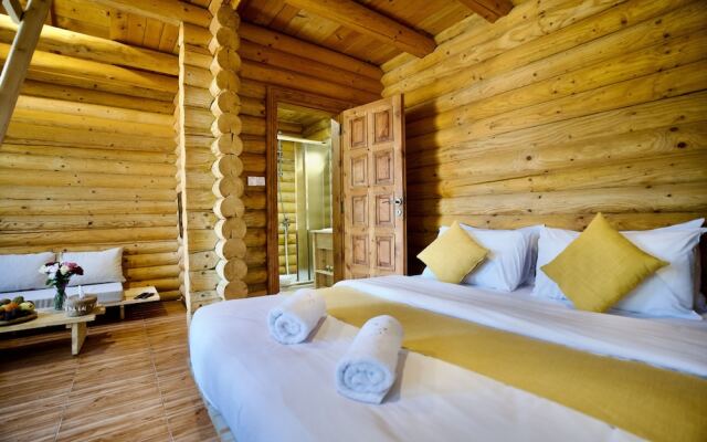 Wood Hills Hotel & Resort