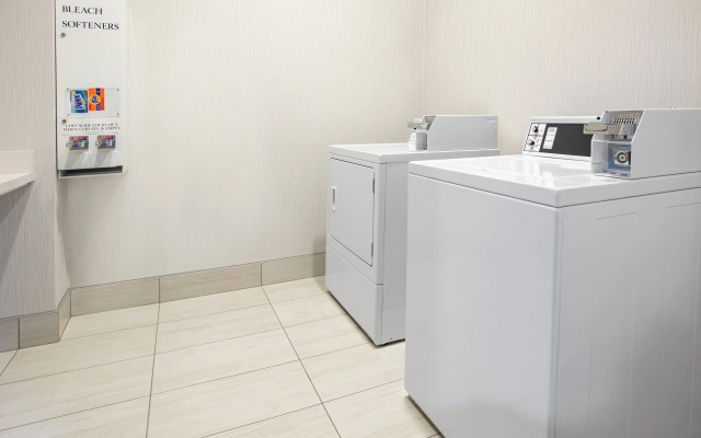 Holiday Inn Express Hotel & Suites Seaside-Convention Center by IHG