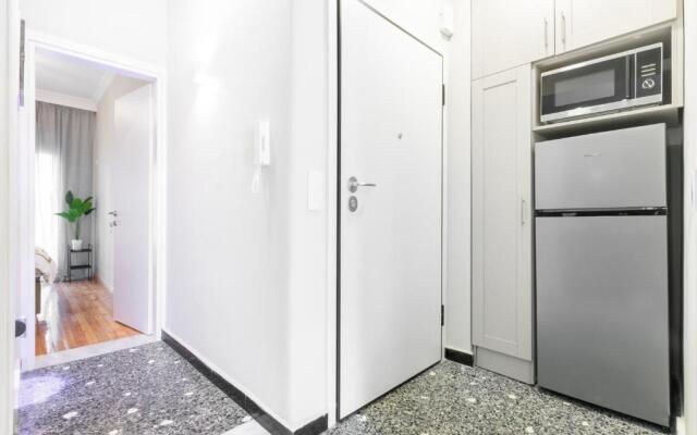 NEW #5 DESIGN LUXURY apt