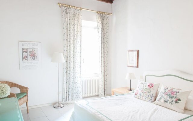 RSH Farnese Stylish Apartment 2