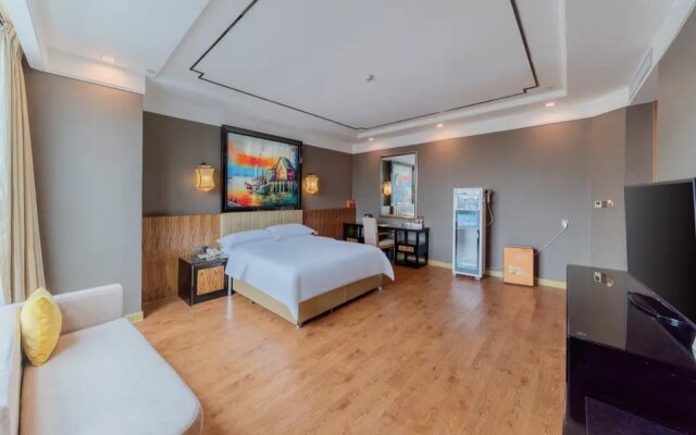 Vienna Hotel (Foshan Guangfo Road)