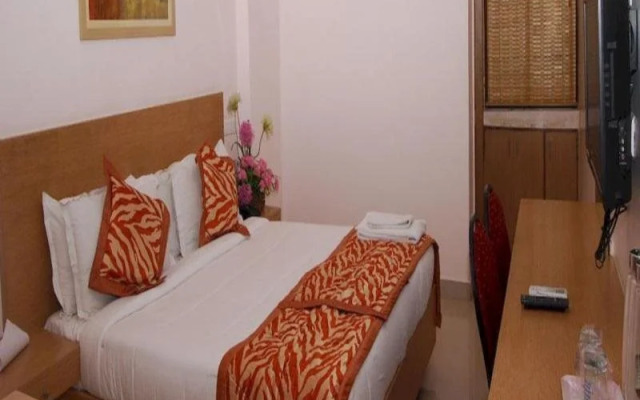 Halcyon Suites