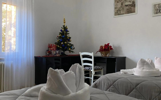 Casa Vacanza Lilia vicino la Stazione e Caserma