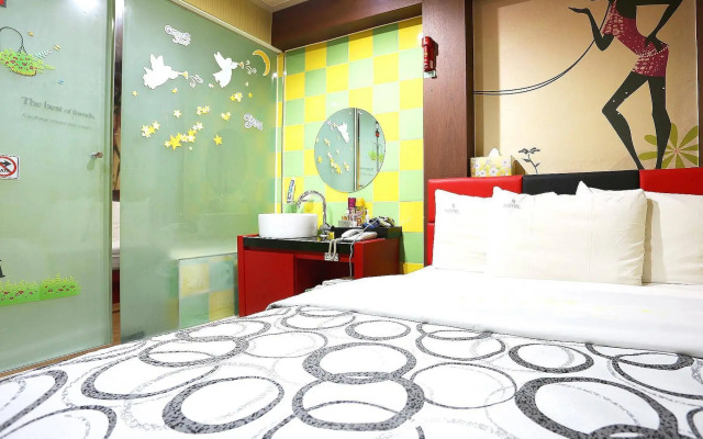 Shim Hotel
