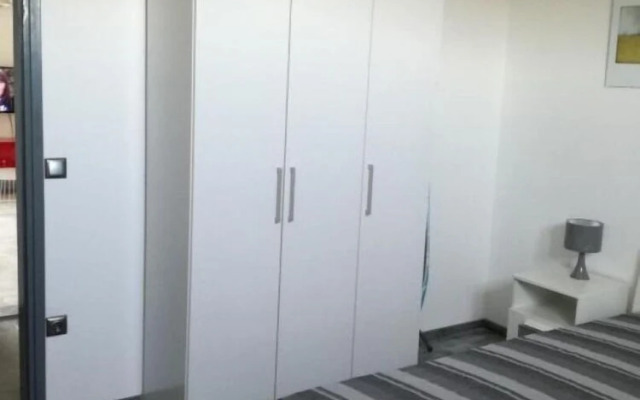 Xena - Comfort and Spacious - A1 Grey