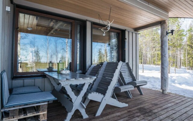 Holiday Home Mustalampi 5 satakieli