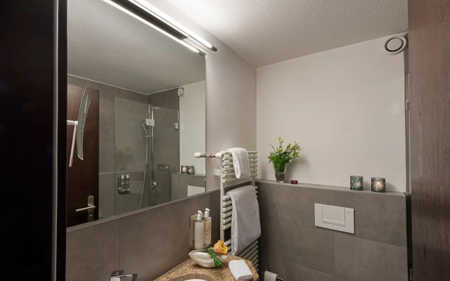 Le Mirabeau Hotel & Spa