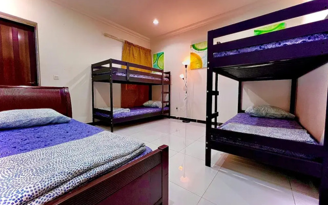 Home Stay Hostel