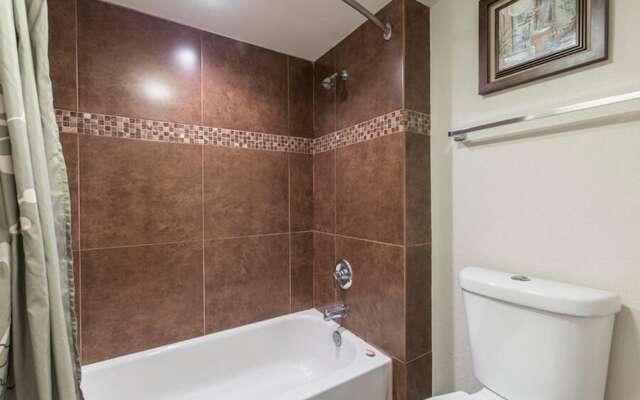 Saida Royale Condominium 9017