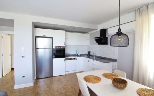 Elia Apartments Side