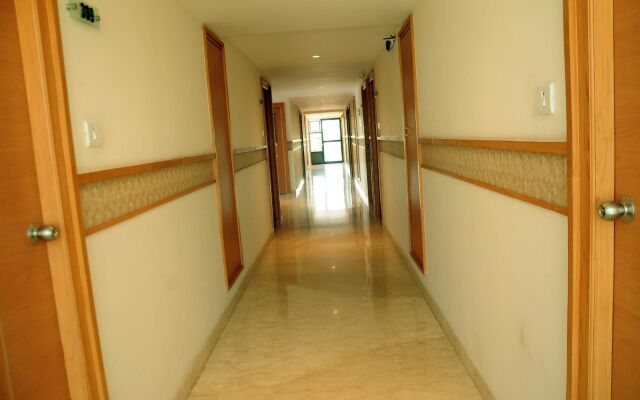 OYO Rooms Cross Cut Road Gokhale Street