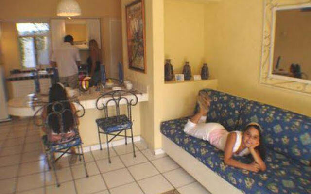 Cerritos Resort