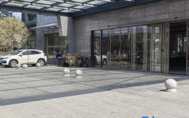 Vienna International Hotel（Chengdu Shudu Wanda Plaza Branch）