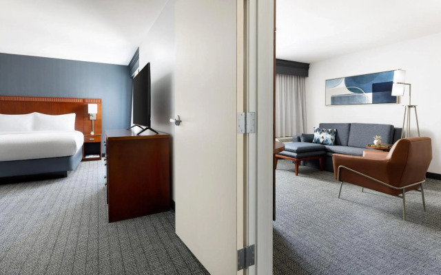 Courtyard By Marriott Las Vegas Stadium Area