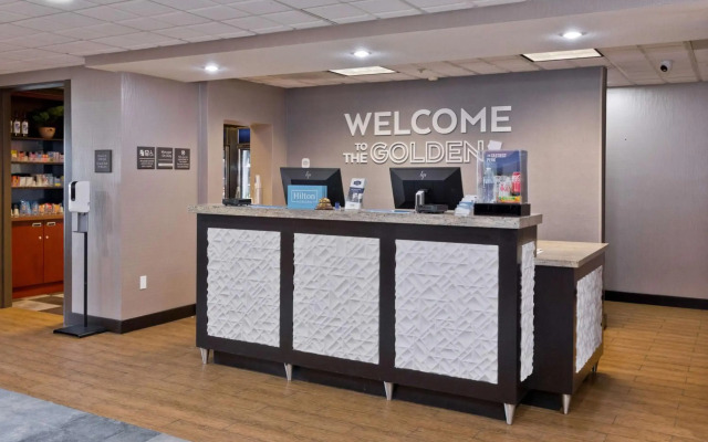 Hampton Inn & Suites Palm Desert