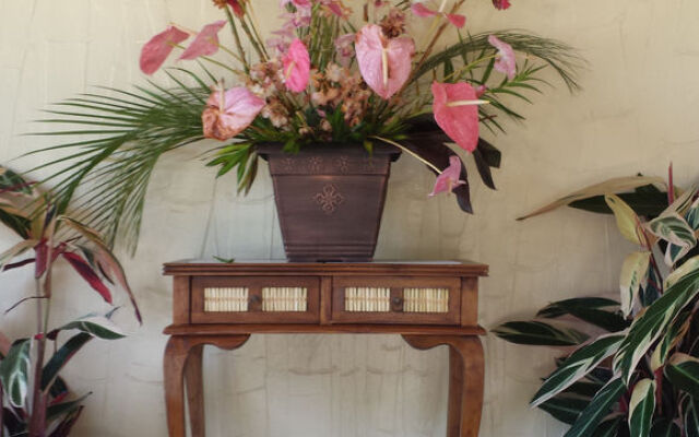 Hilo Reeds Bay Hotel
