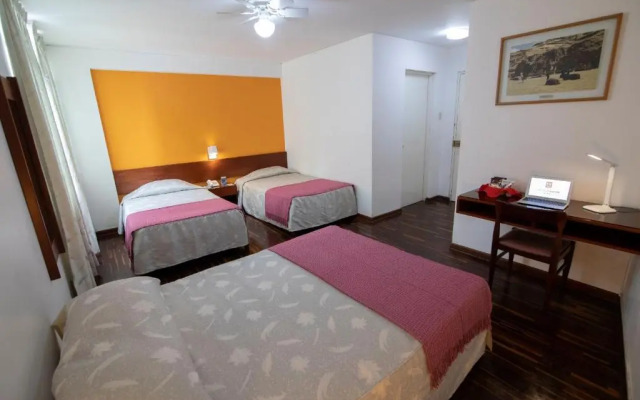 Hotel y Centro de Convenciones CHAVIN