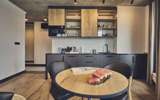 The Bridge Suites Hotel