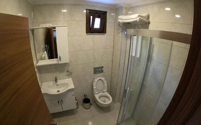 Savsat Karagol Hotel