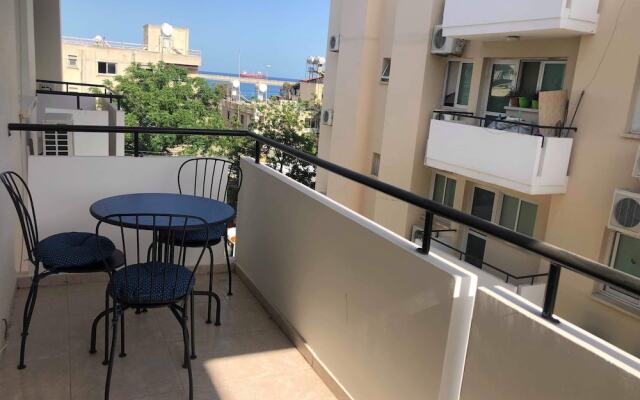 1 Bedroom Apartment near Beach