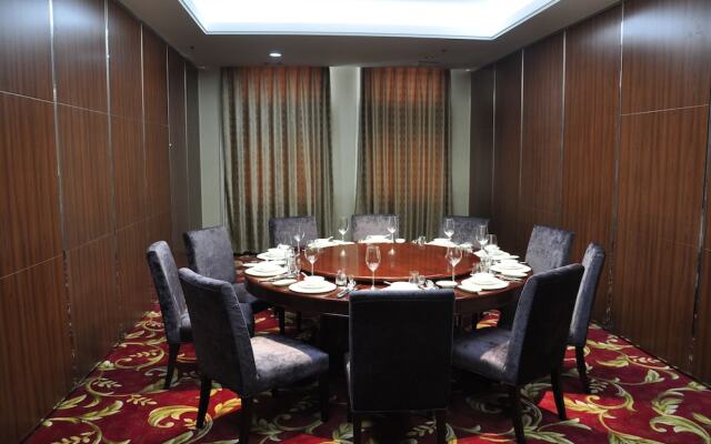 Wuhan Guochuang Chuyuan East Lake Hotel