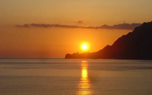 Thalassa House Apartments