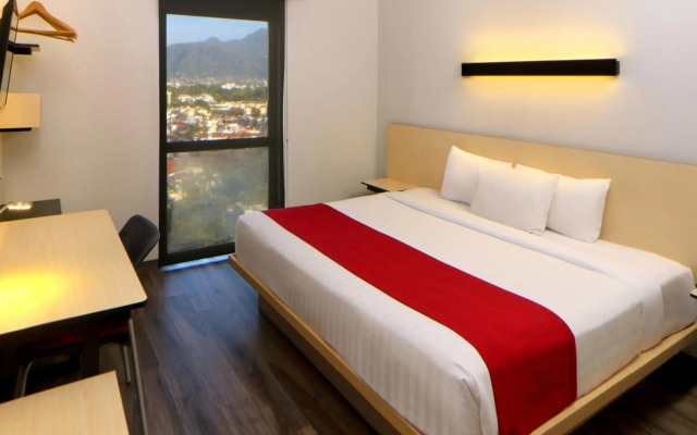 City Express Plus by Marriott Puerto Vallarta