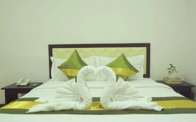 Royal Platinum Hotel