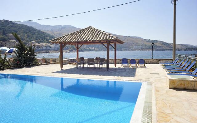 Marika Apartments & Annexe